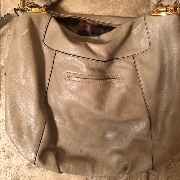 B. Makowsky Leather Shoulder Bag in Stone - Picture 4 of 4